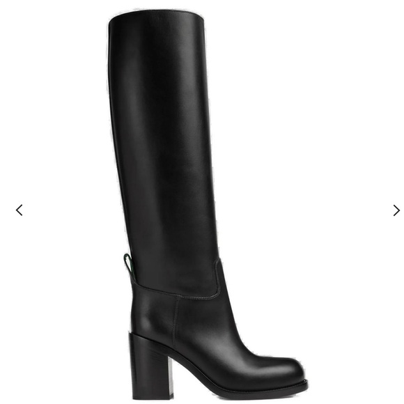 Bottega Veneta Knee High Black Leather Boots - Picture 2 of 3